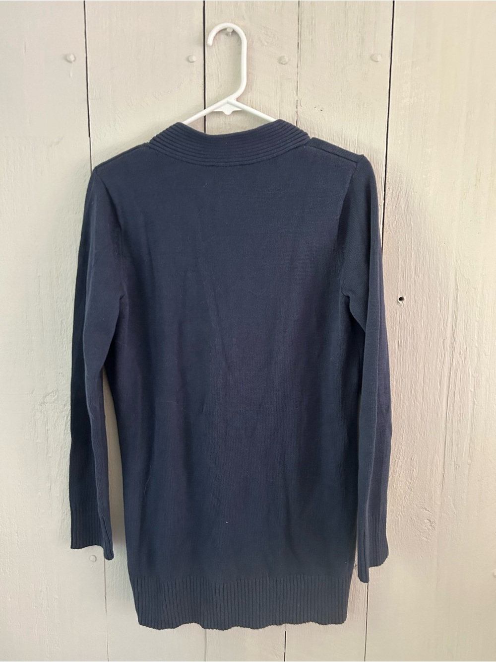 Pendleton Navy Button-Front V-Neck Cardigan - Picture 2 of 6